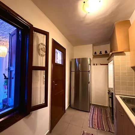 George&michael Traditional House Διαμέρισμα Rhodes City