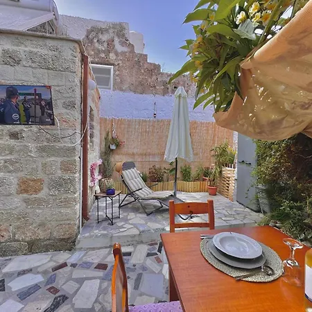 Διαμέρισμα George&michael Traditional House Rhodes City